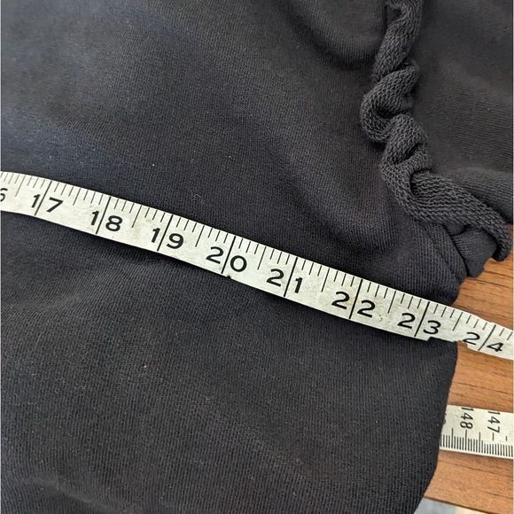 Evelyn Ruffle-Trim Hoodie XXL - Picture 7 of 8